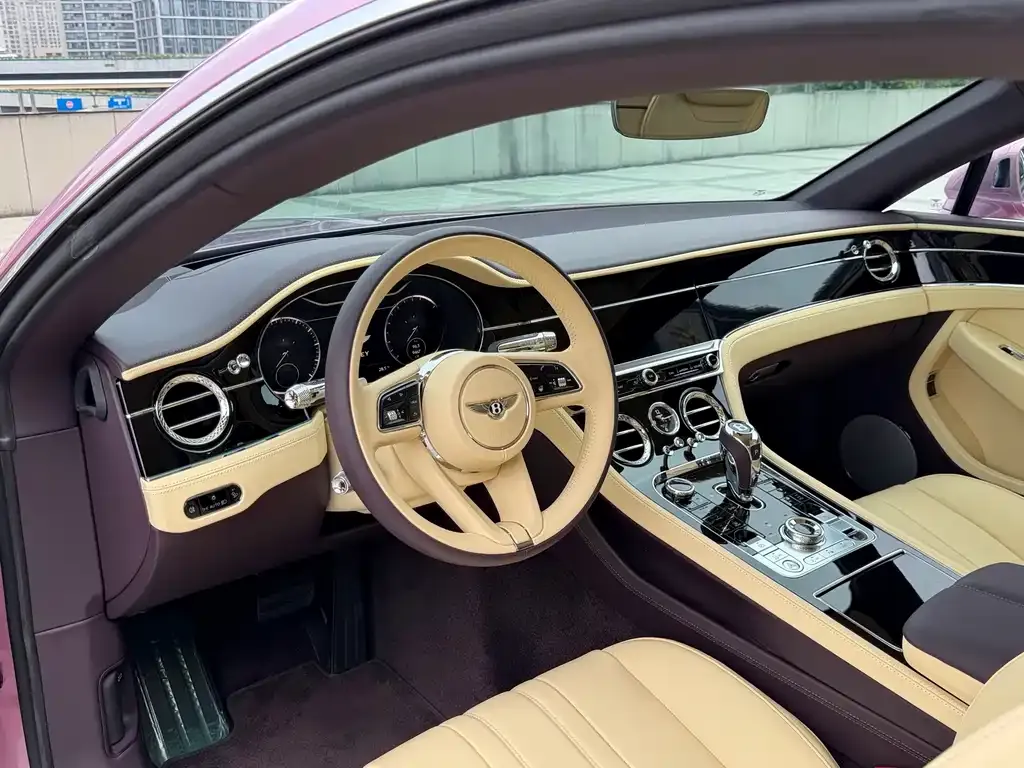 Bentley Continental — фото 4