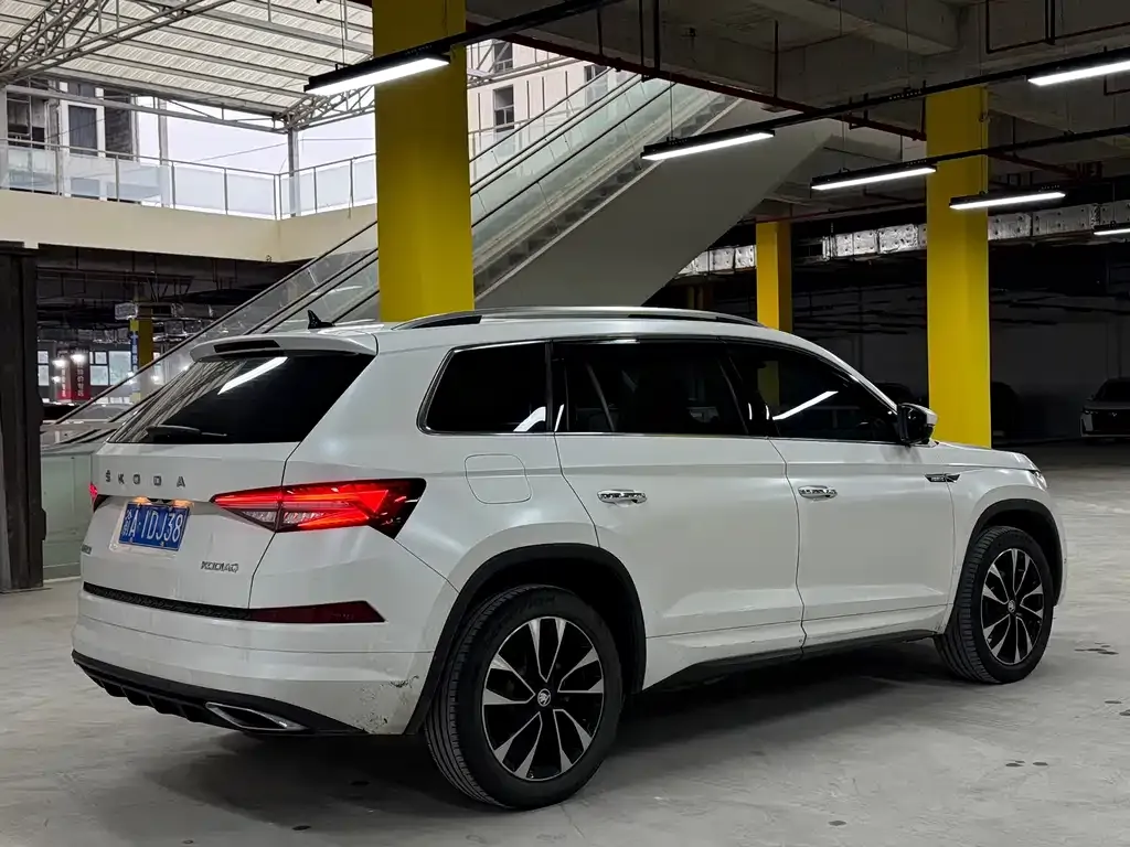 Skoda Kodiaq — фото 5