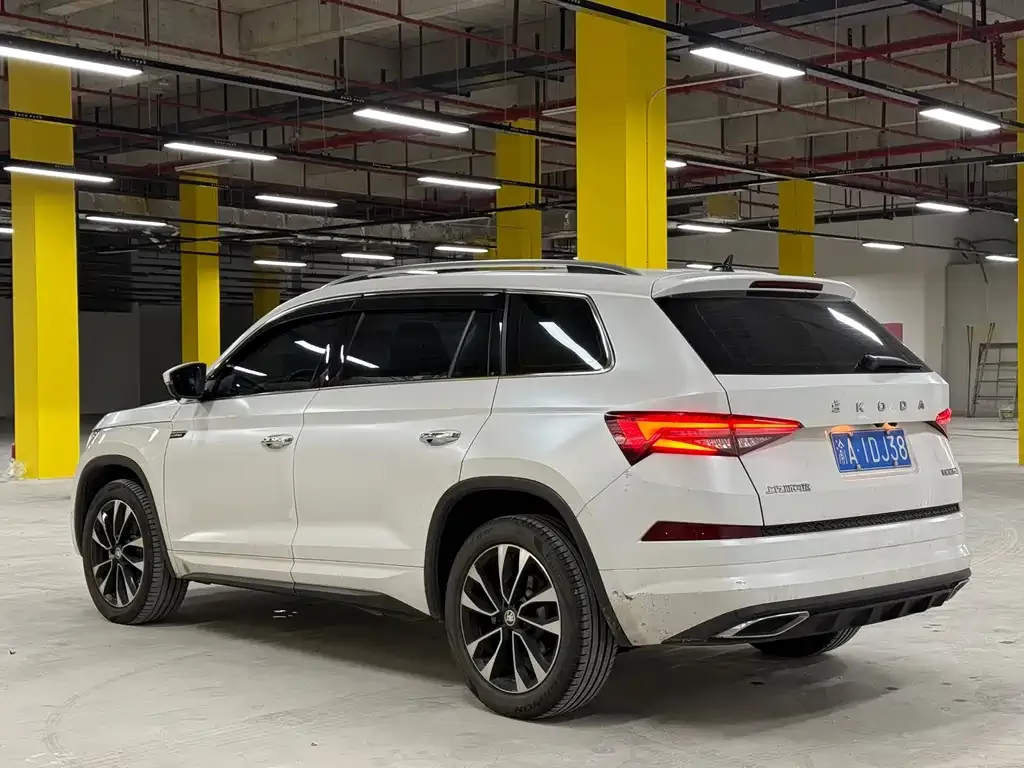 Skoda Kodiaq — фото 3