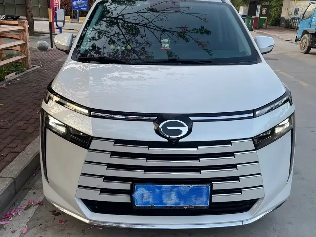 GAC Motor Trumpchi E8 — фото 8