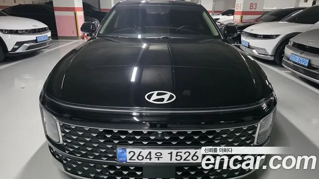 Hyundai Grandeur — фото 1