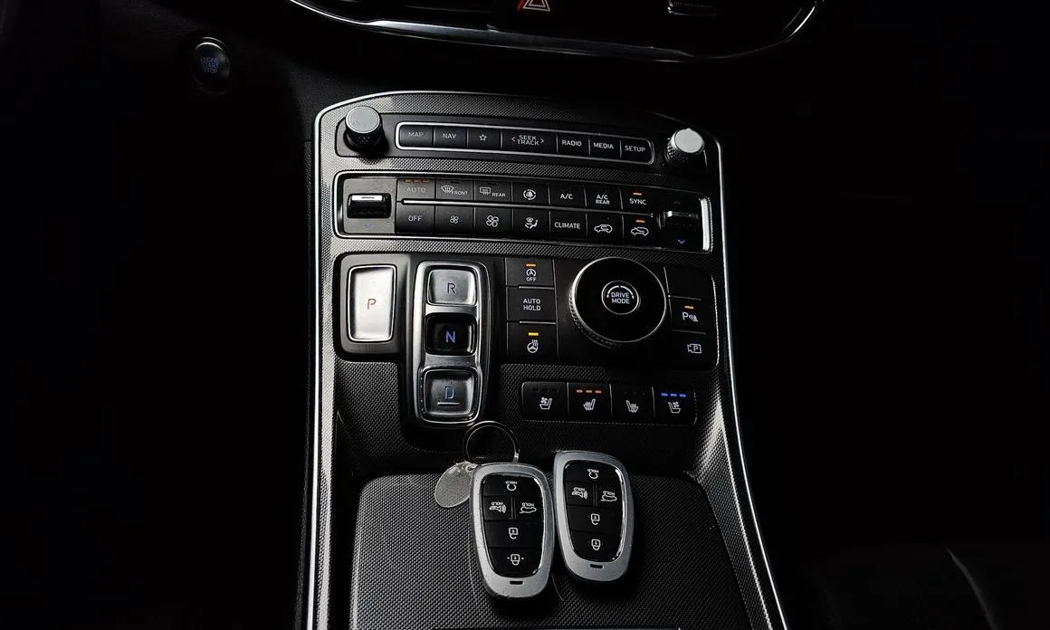Hyundai Santafe — фото 3