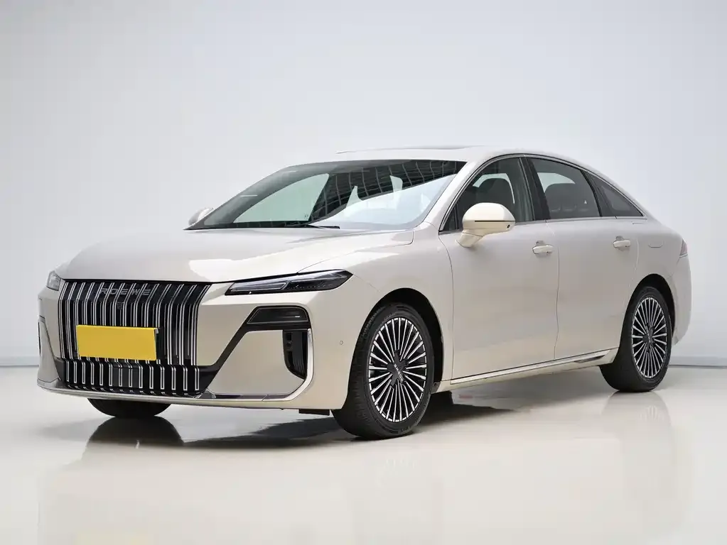 Roewe M7 DMH — фото 1