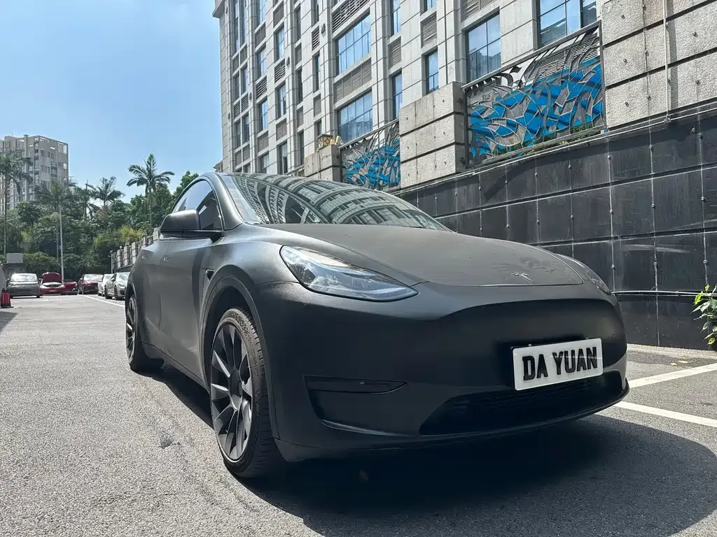 Tesla Model Y — фото 7
