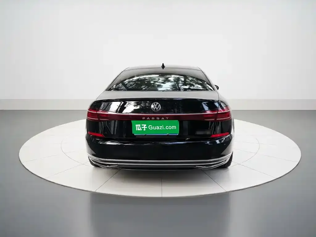 Volkswagen Passat — фото 3