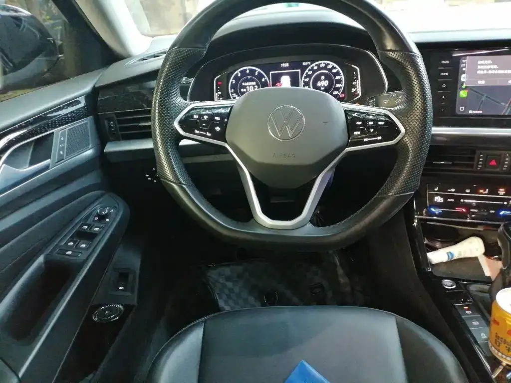 Volkswagen Passat — фото 9