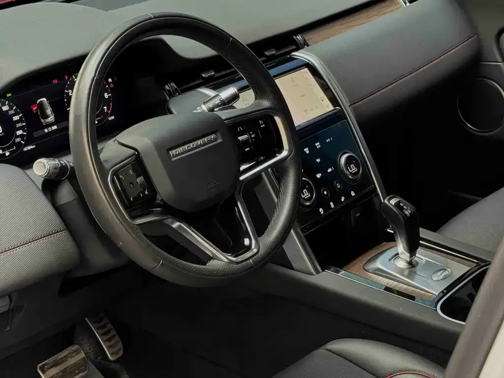 Land Rover Discovery Sport — фото 8