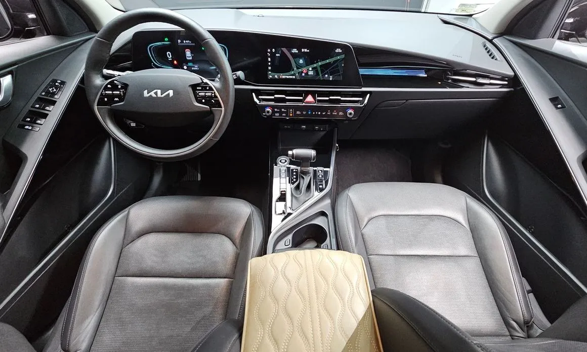 Kia Niro — фото 10
