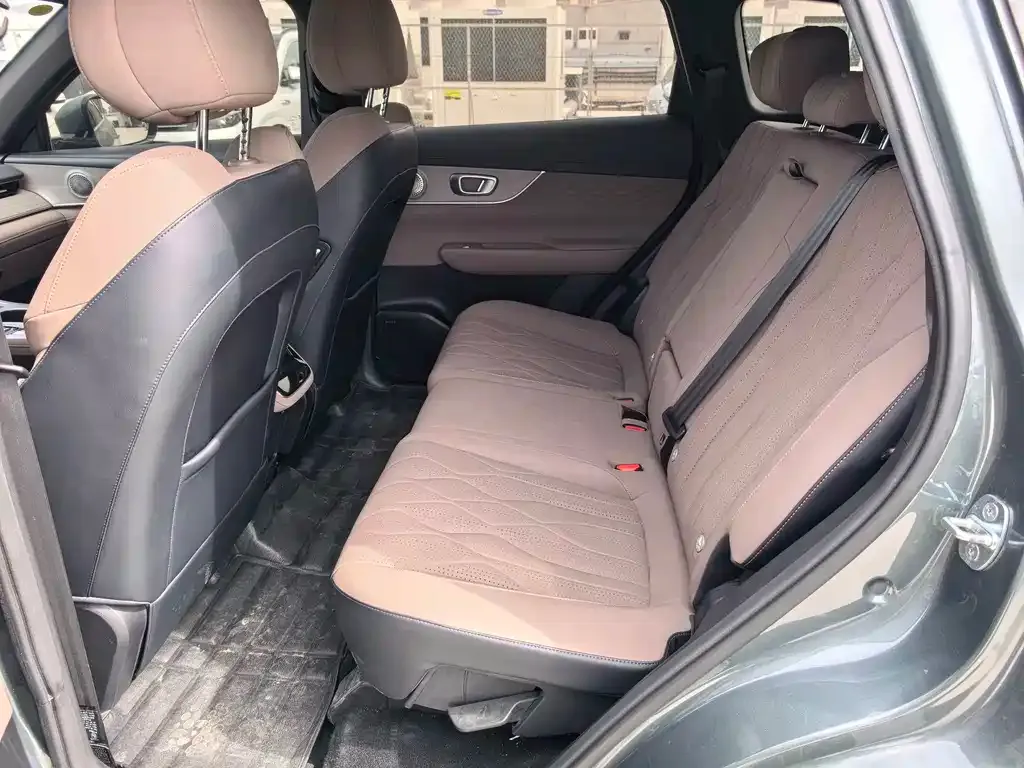 Chery Tiggo 8 PLUS — фото 7