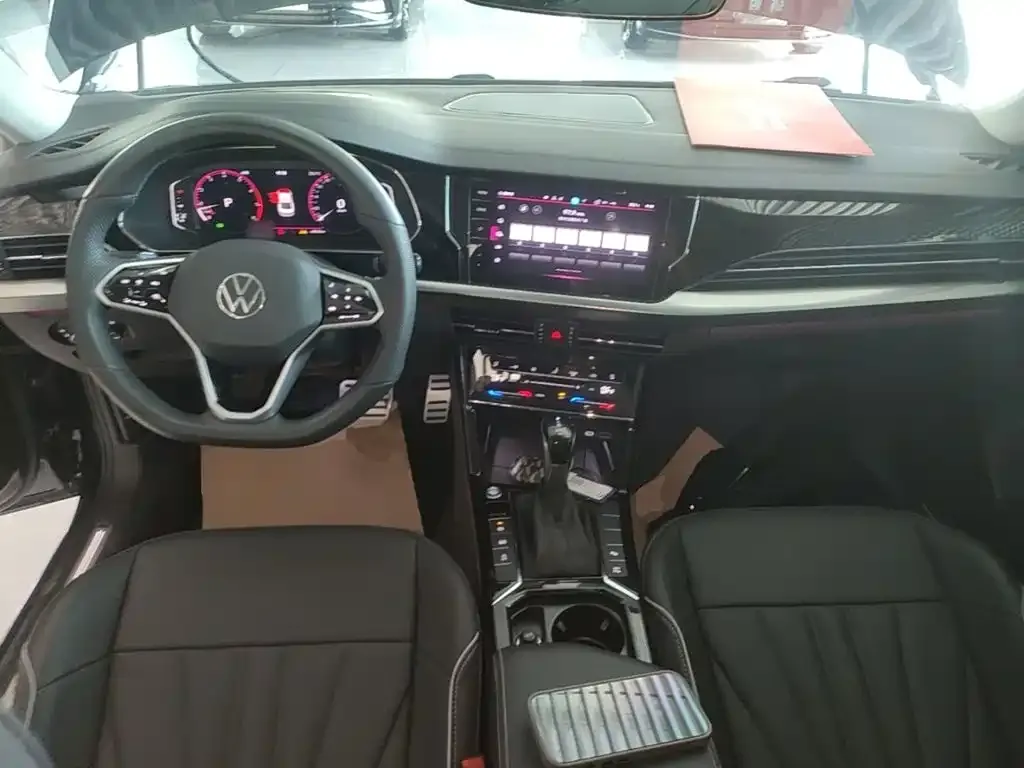 Volkswagen Passat — фото 2