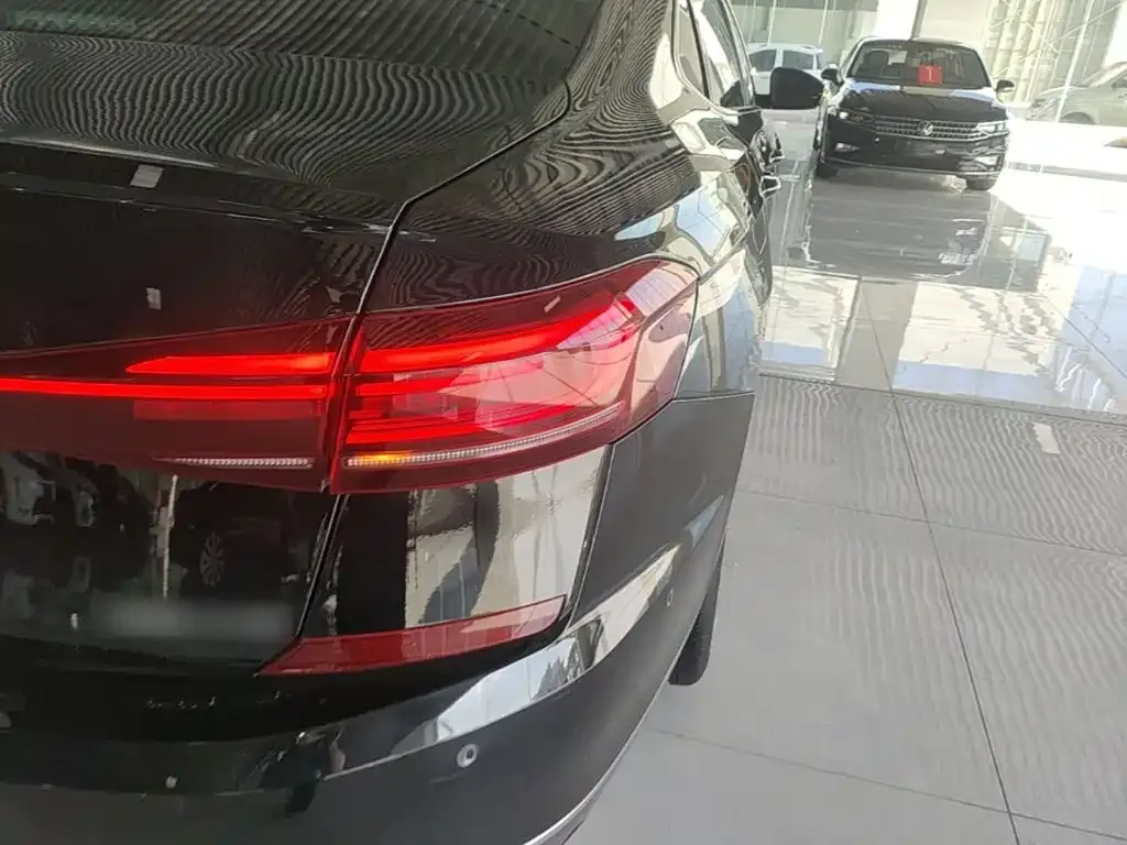 Volkswagen Passat — фото 10