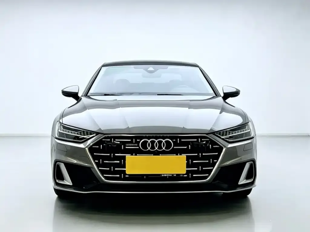 Audi A7L — фото 9