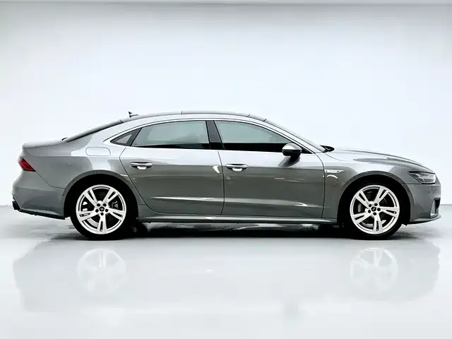 Audi A7L — фото 3