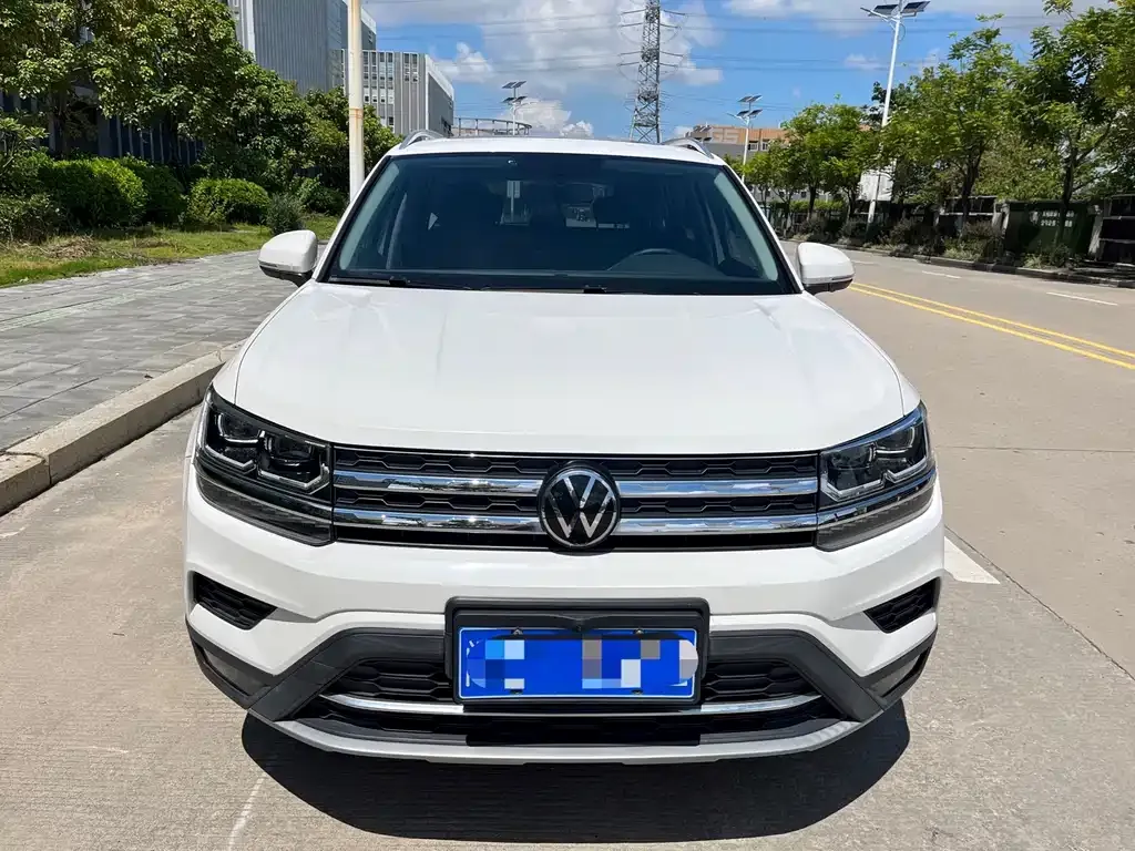 Volkswagen Tharu — фото 6