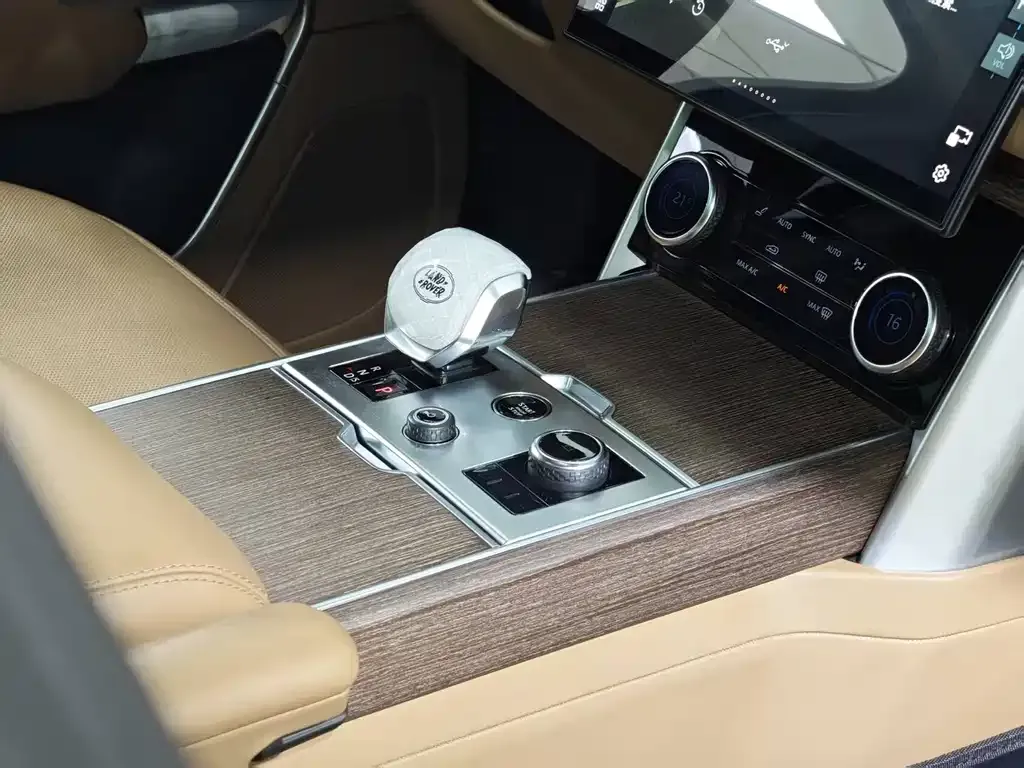 Land Rover Range Rover — фото 10
