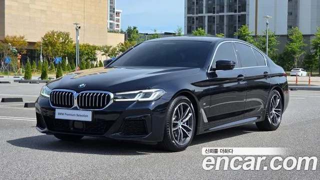BMW 5-Series — фото 1