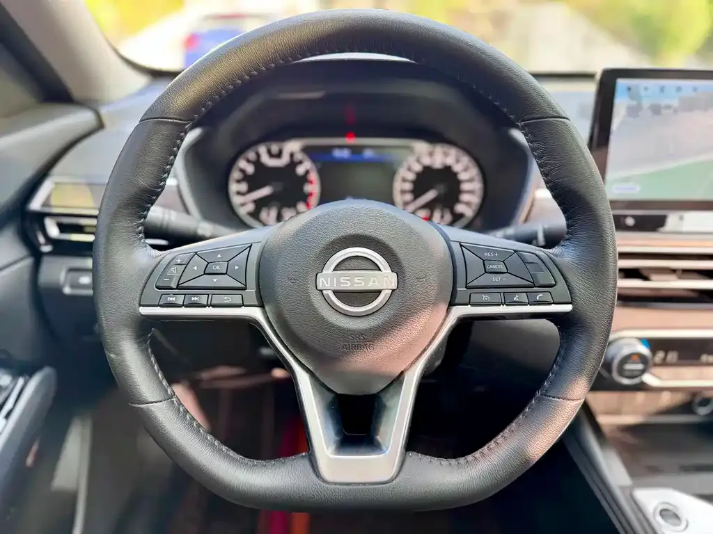 Nissan Teana — фото 2
