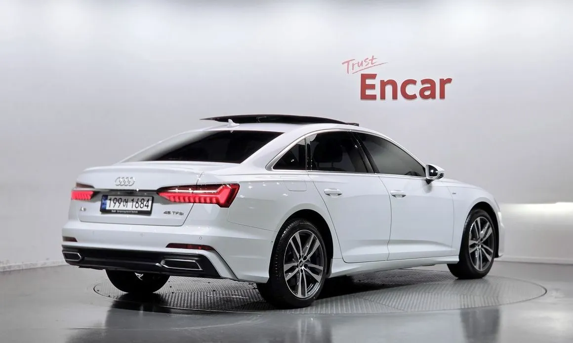 Audi A6 — фото 6