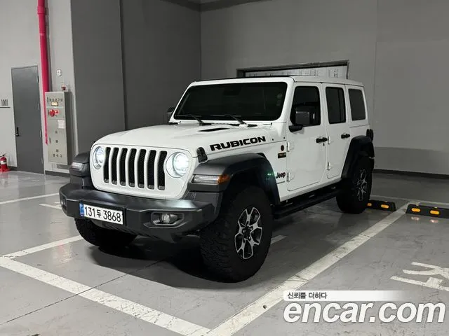 Jeep Wrangler — фото 1