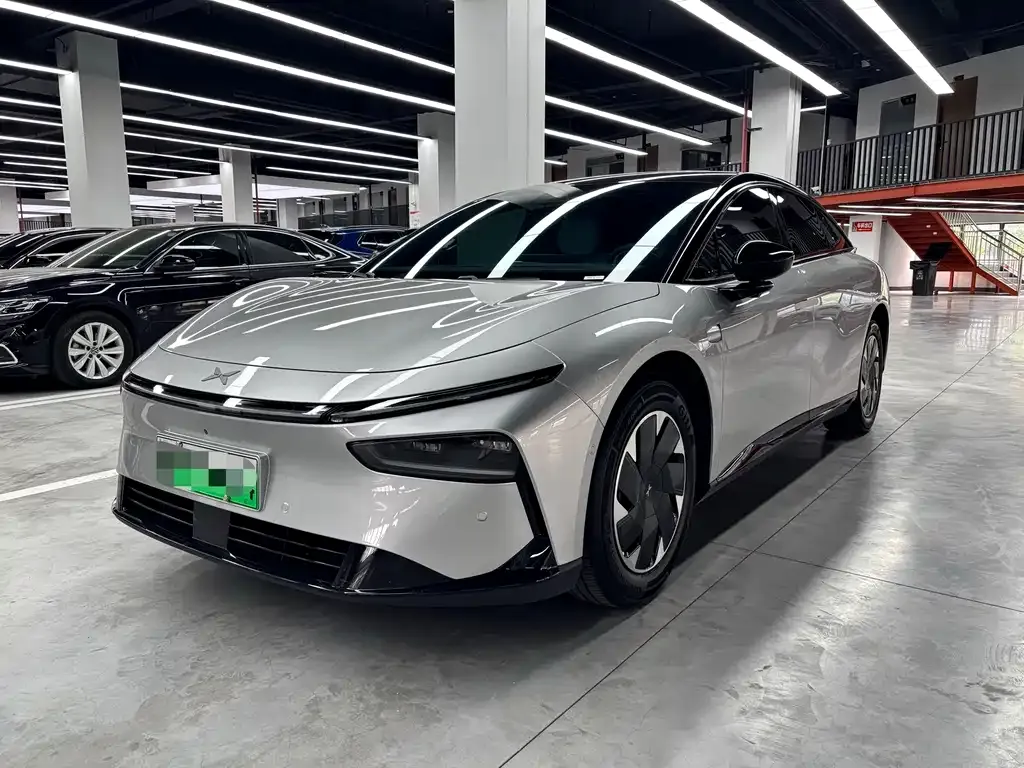XPeng P7+ — фото 1