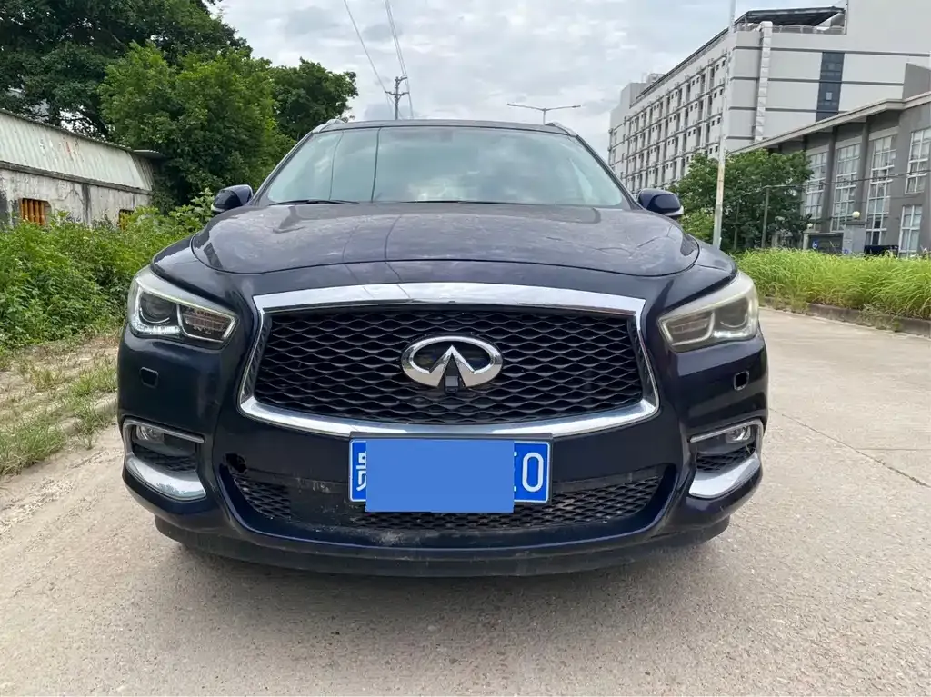Infiniti QX60 (Import) — фото 10