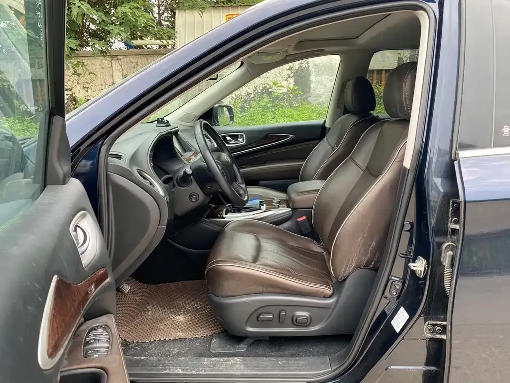 Infiniti QX60 (Import) — фото 6