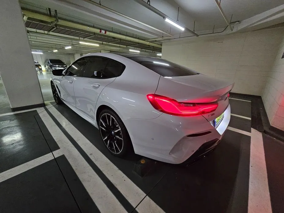 BMW 8-Series — фото 6