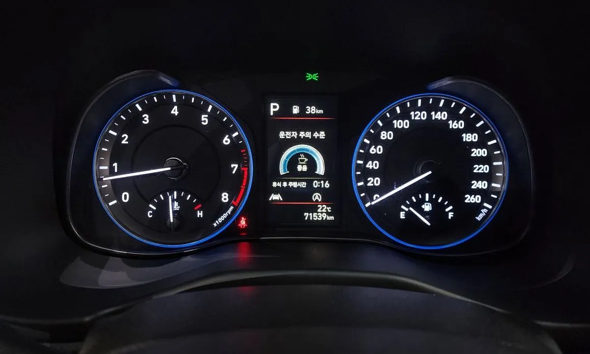 Hyundai Kona — фото 2
