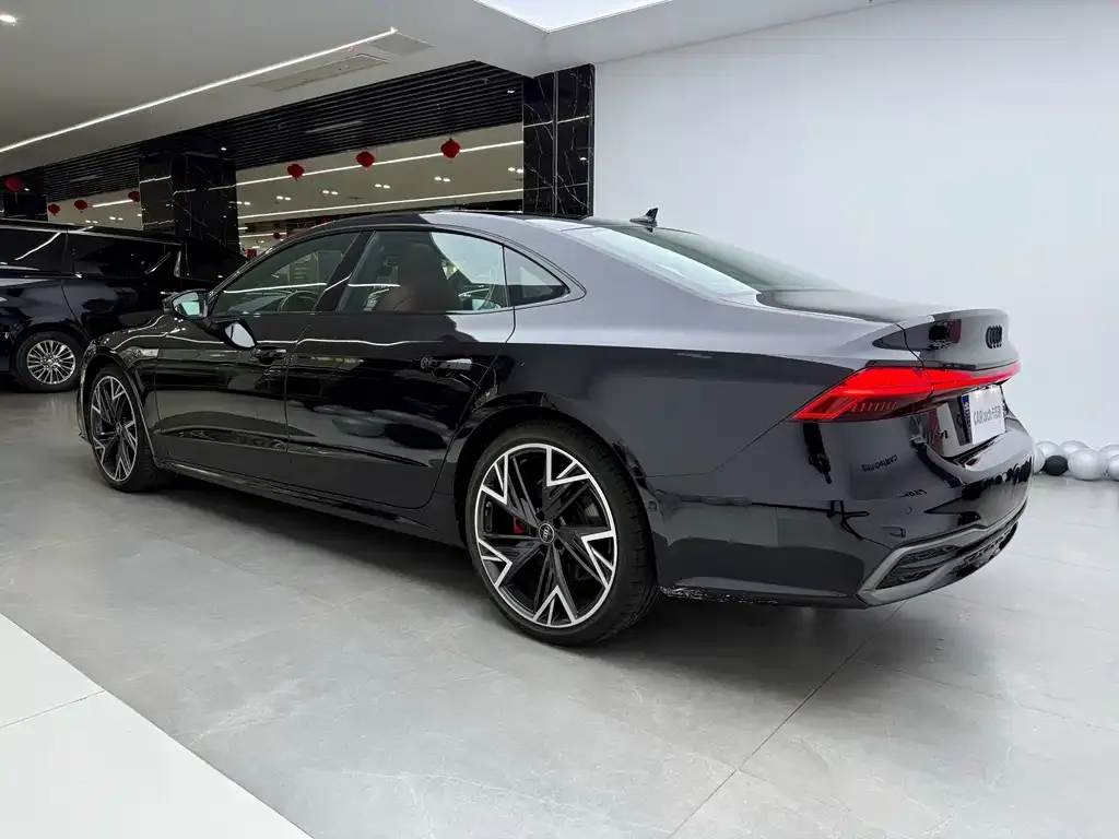 Audi A7L — фото 3