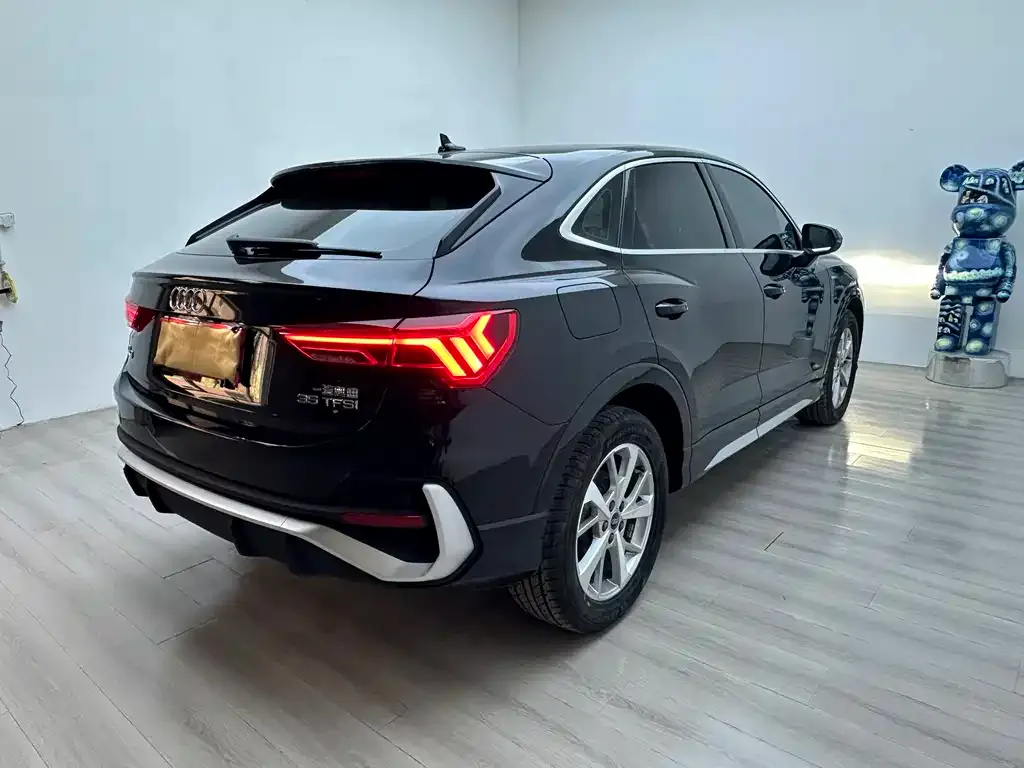 Audi Q3 Sportback — фото 2
