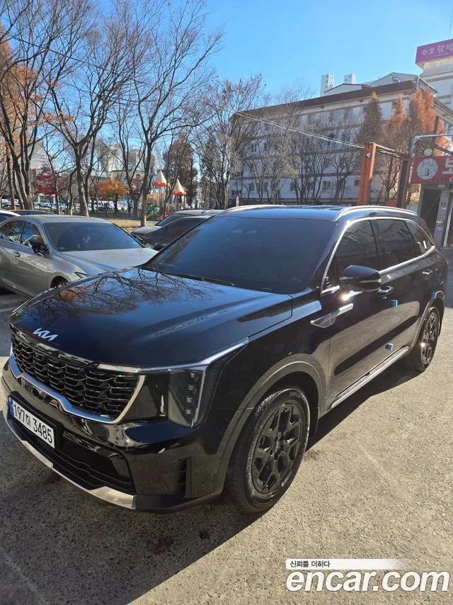 Kia Sorento — фото 1