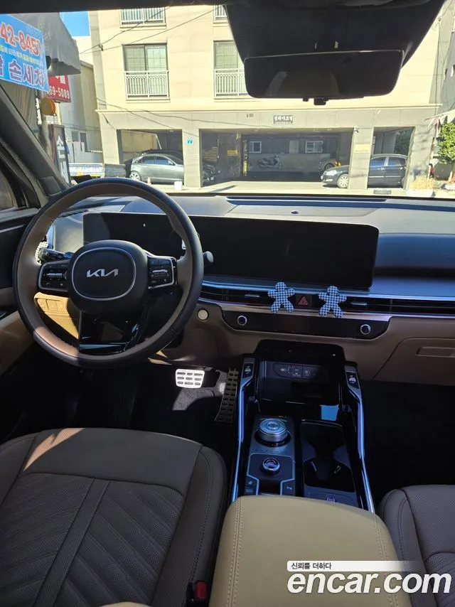Kia Sorento — фото 5