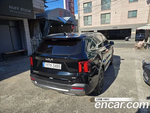 Kia Sorento — фото 9