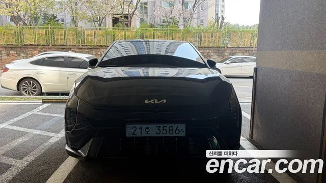 Kia EV4 — фото 4