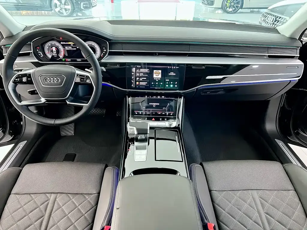 Audi A8 — фото 5