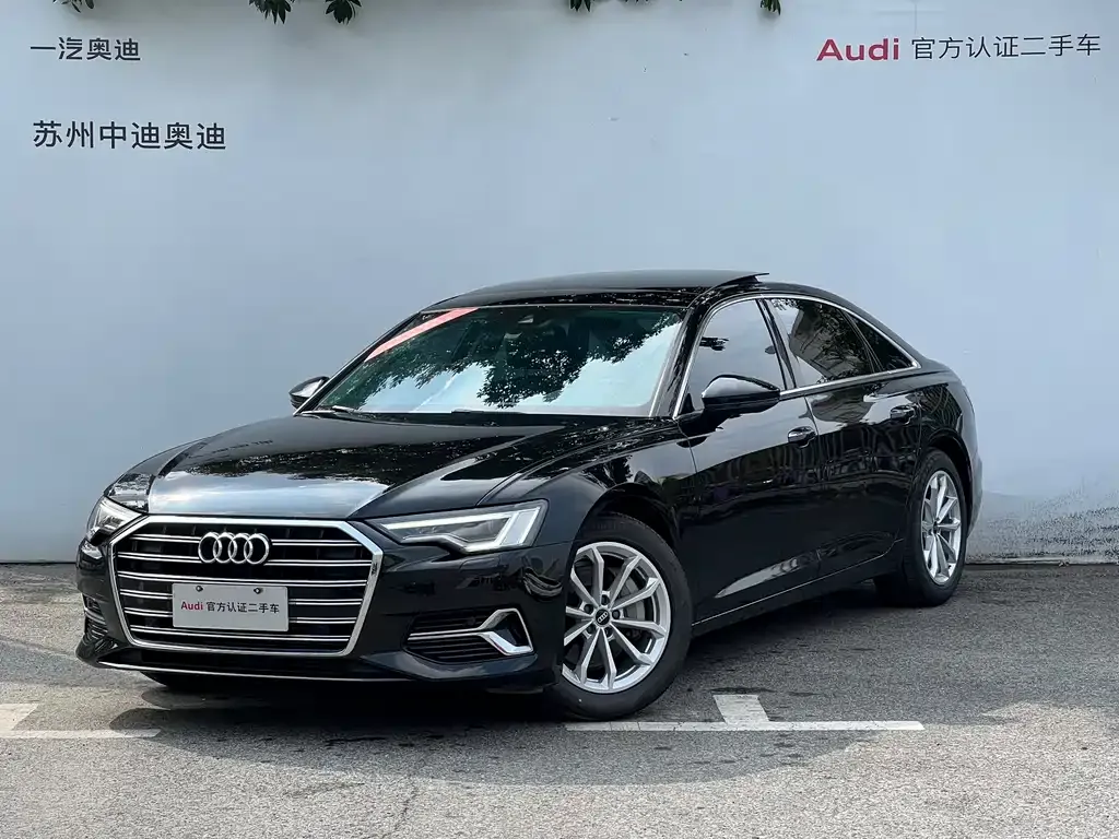 Audi A6L — фото 1