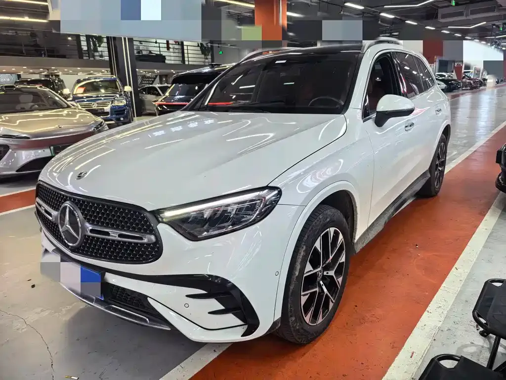 Mercedes-Benz GLC — фото 1