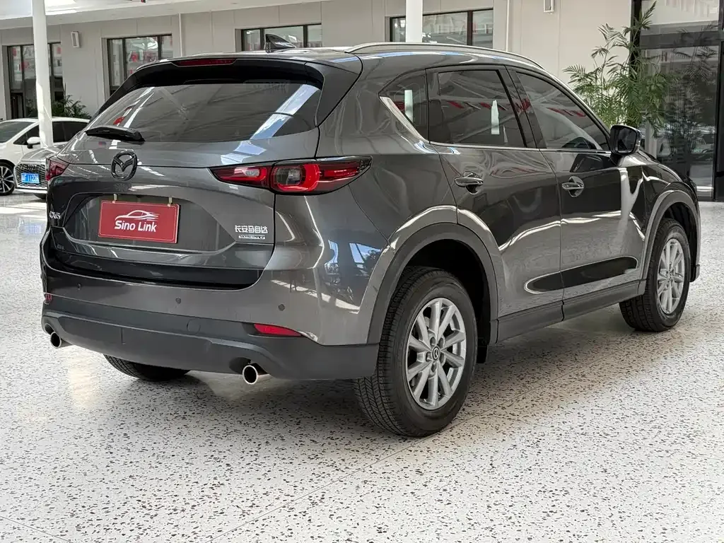 Mazda CX-5 — фото 10