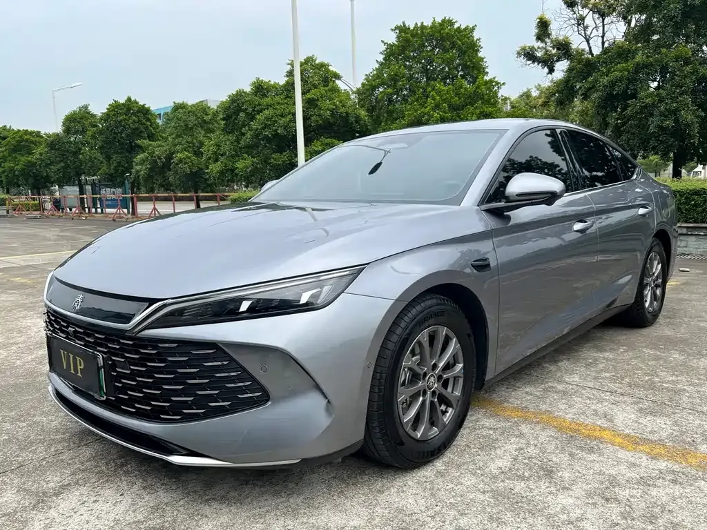 BYD Qin L — фото 1