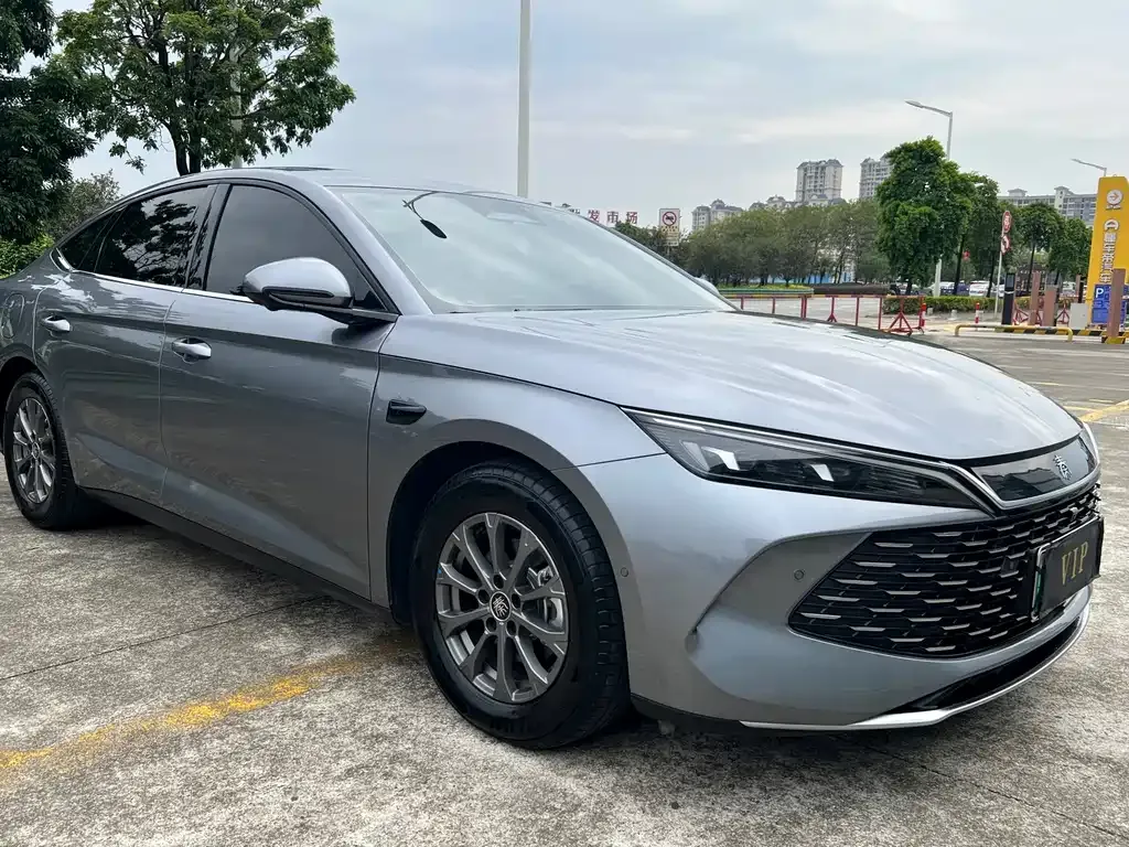 BYD Qin L — фото 7