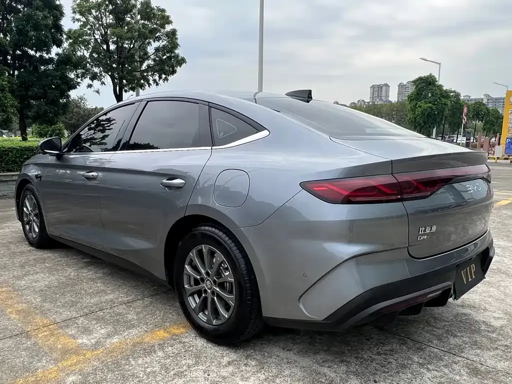 BYD Qin L — фото 2