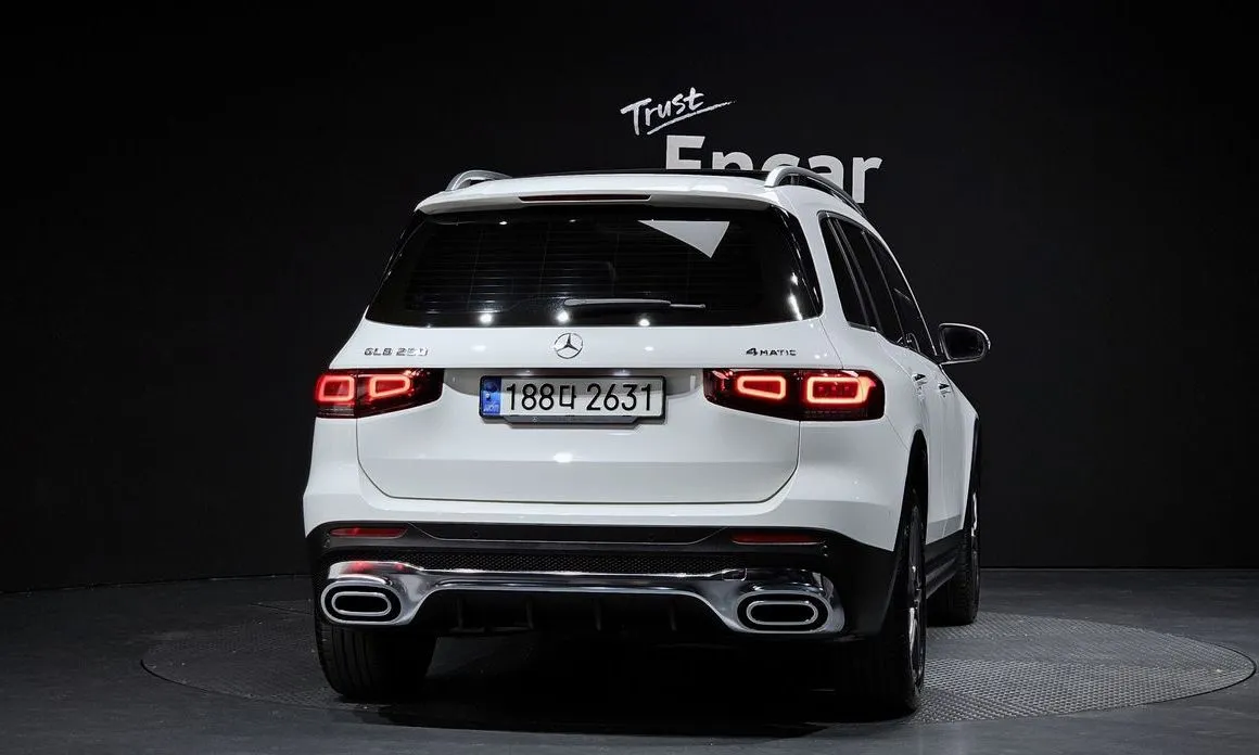 Mercedes-Benz GLB-Class — фото 3
