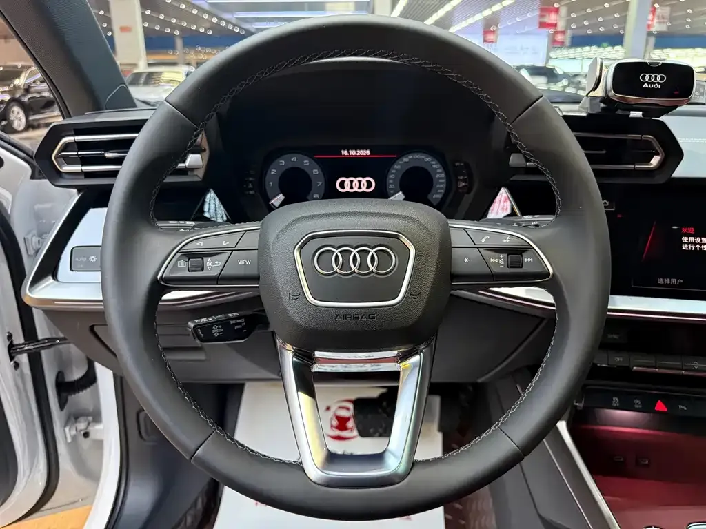Audi A3 — фото 7
