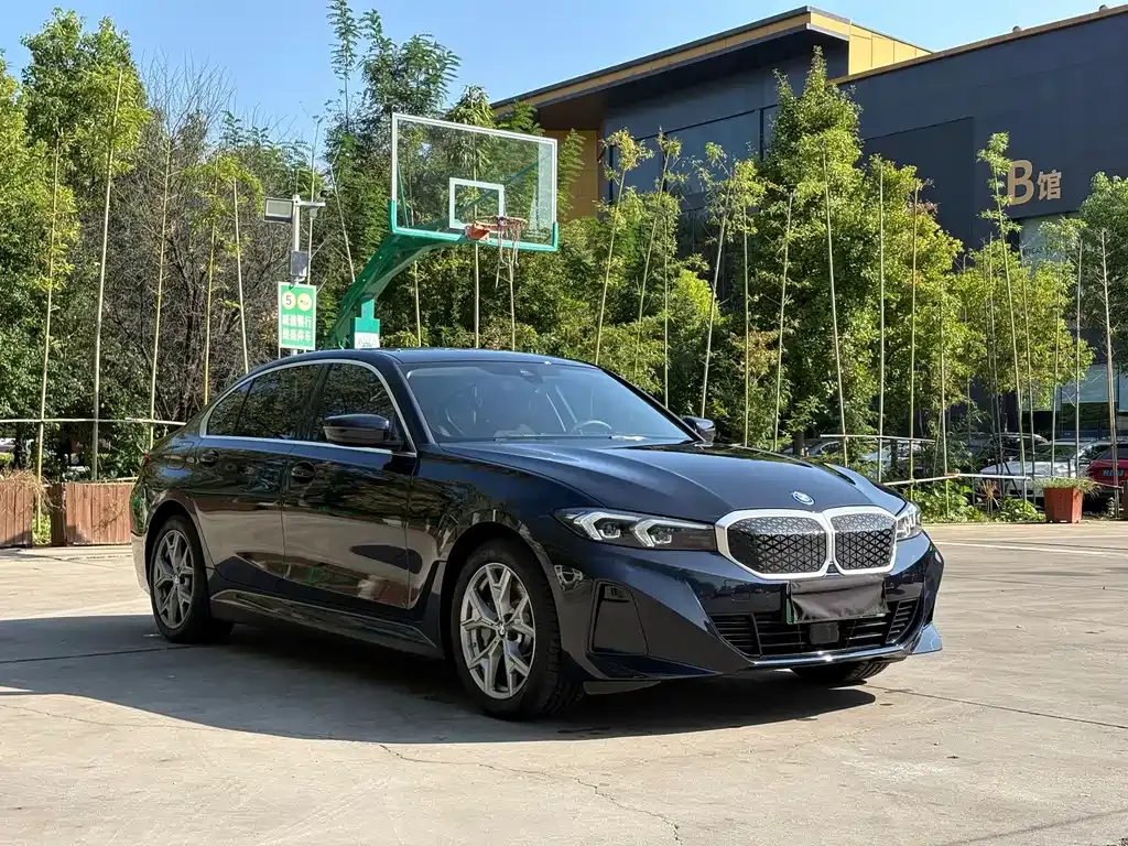 BMW i3 — фото 9