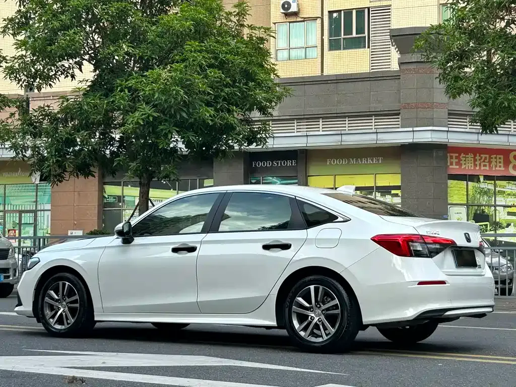 Honda Civic — фото 9