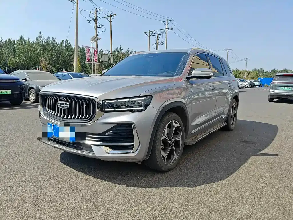 Geely Xingyue L — фото 1