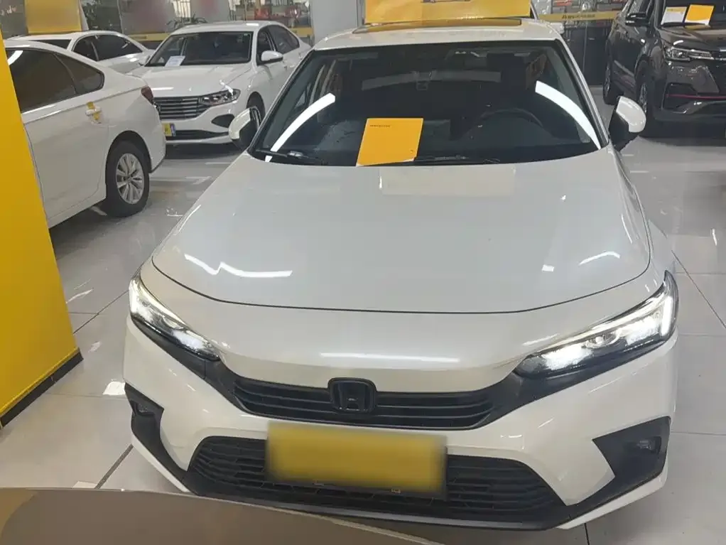 Honda Civic — фото 3