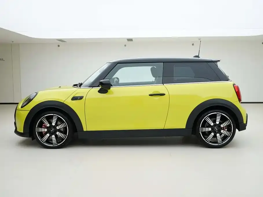 MINI Cooper (3-door) — фото 10