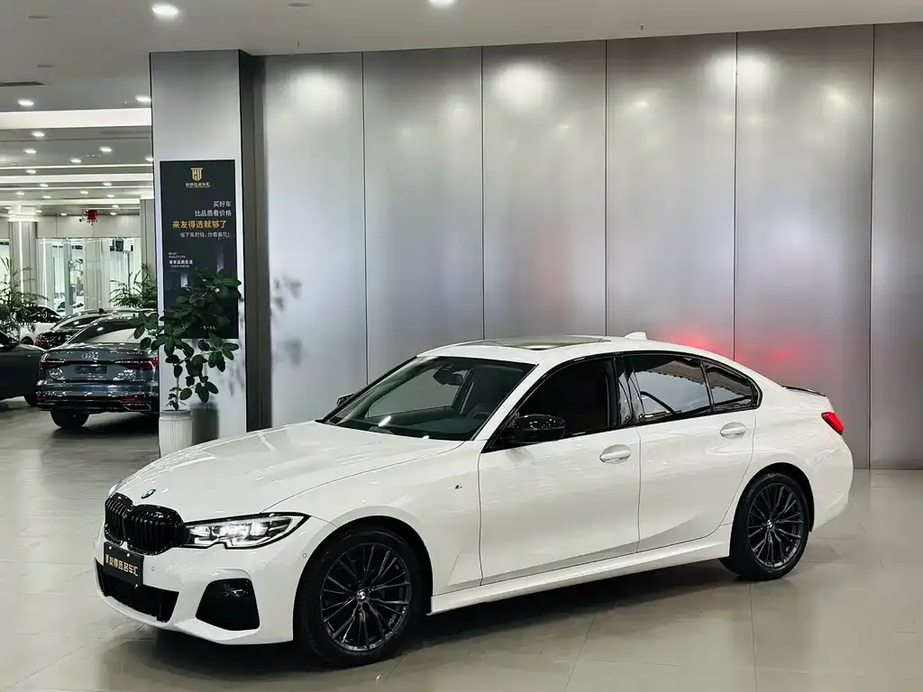 BMW 3 Series — фото 1