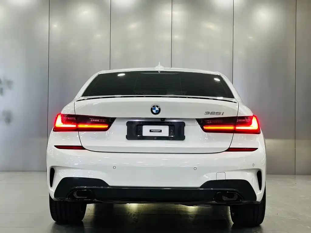 BMW 3 Series — фото 3